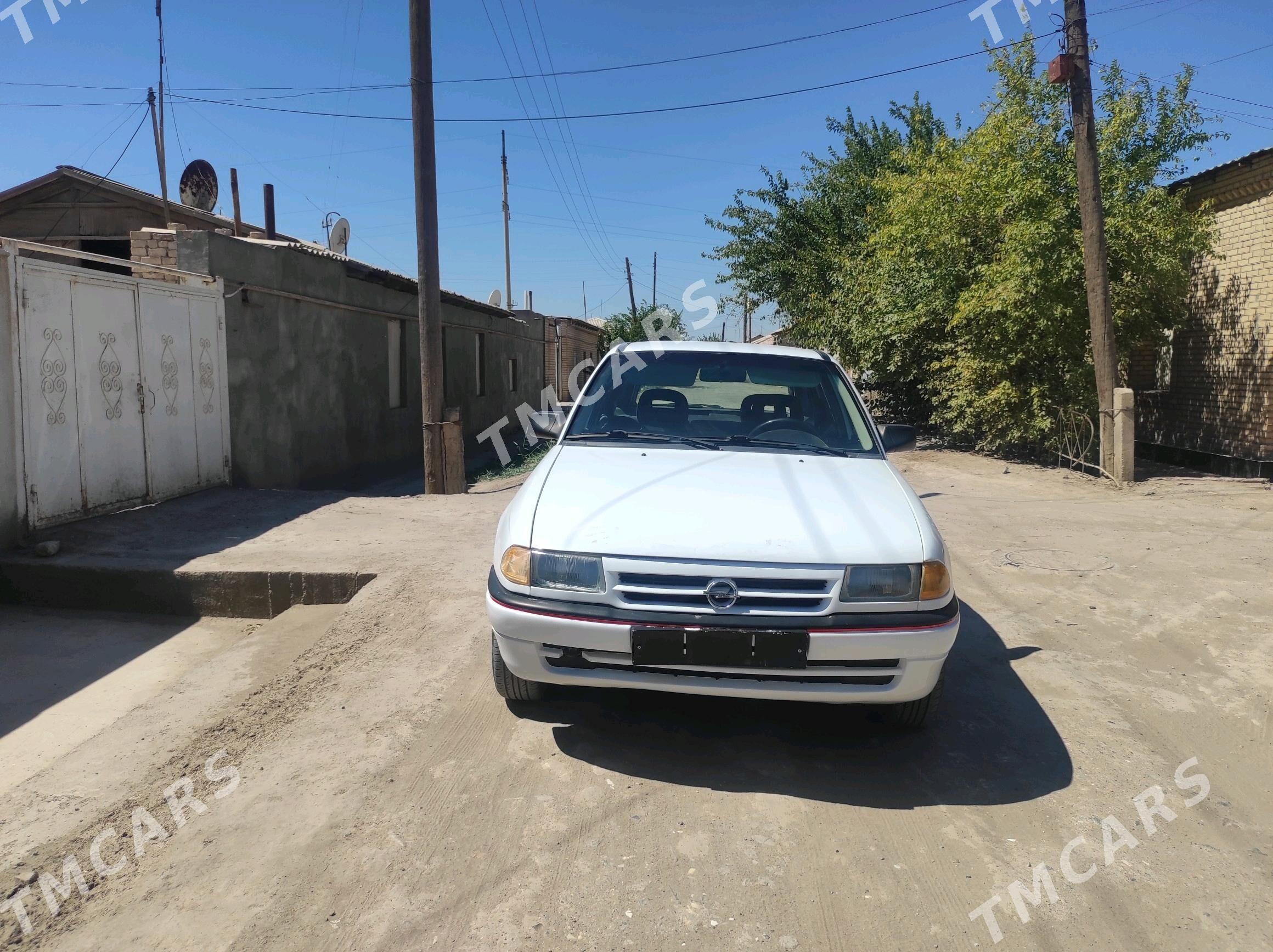 Opel Astra 1992 - 42 000 TMT - Köneürgenç - img 8