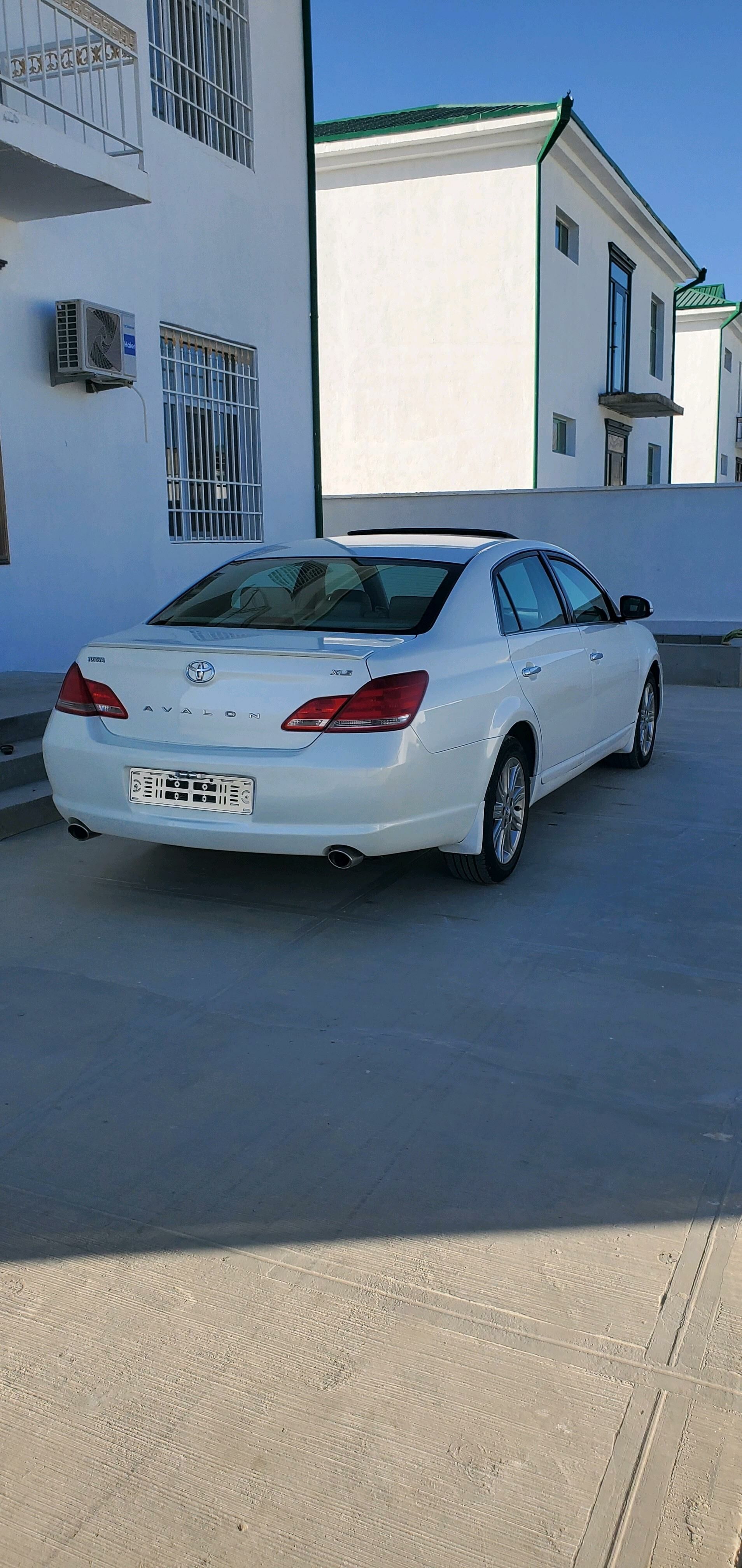 Toyota Avalon 2005 - 158 000 TMT - Bäherden - img 3