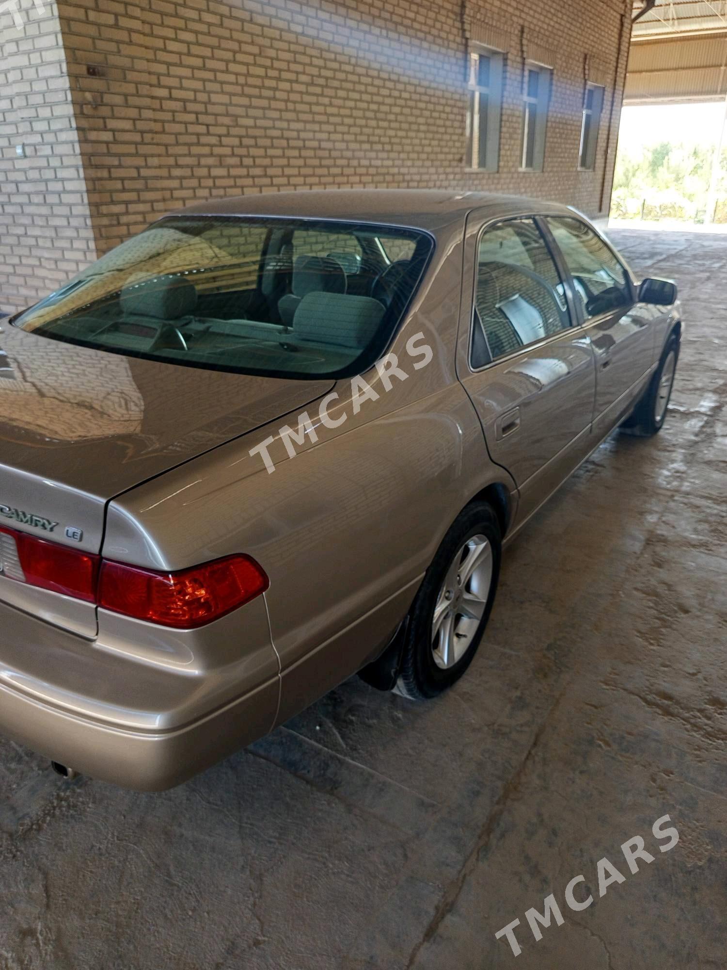 Toyota Camry 2000 - 135 000 TMT - Mary - img 3