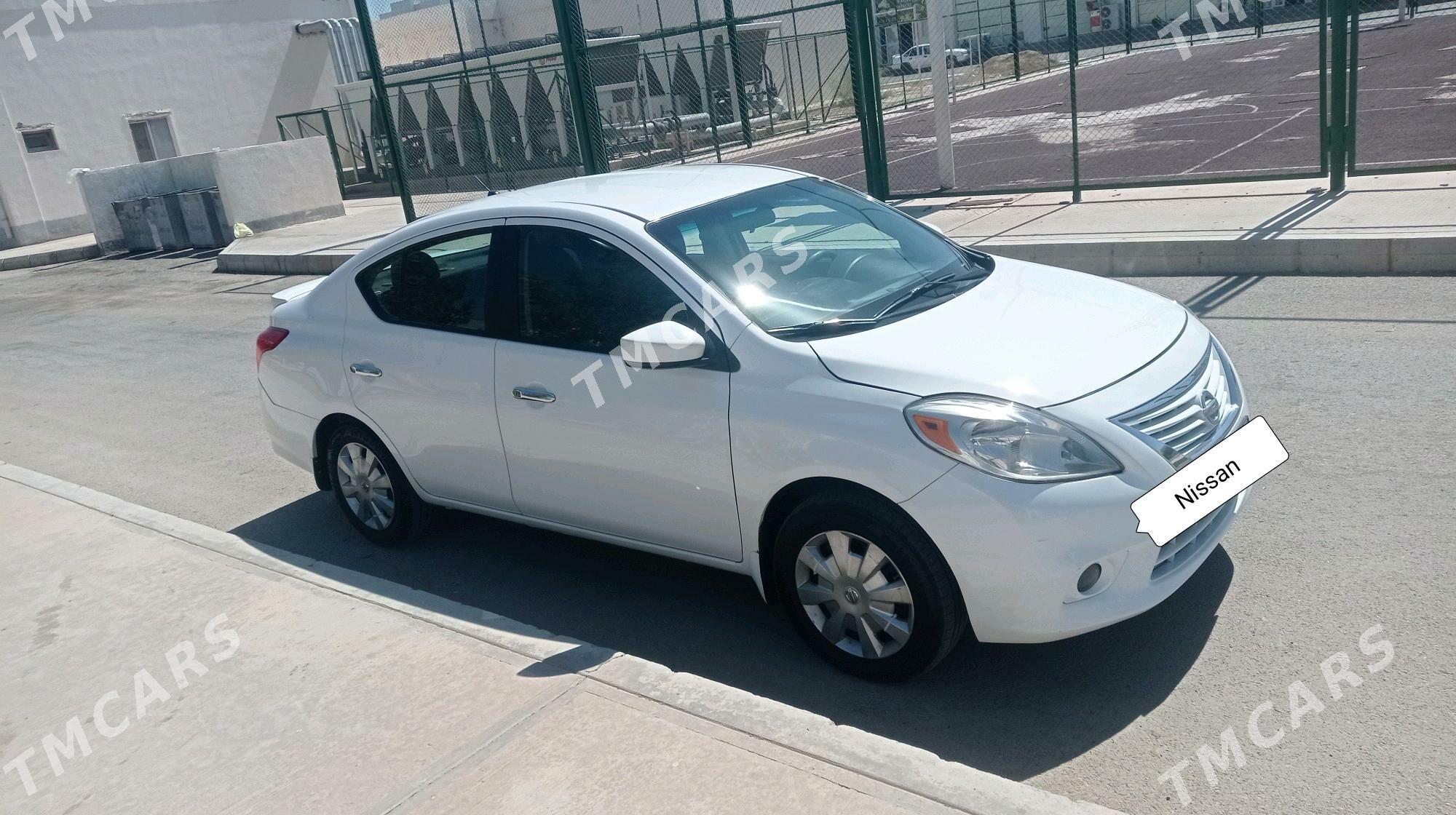 Nissan Versa 2014 - 125 000 TMT - Ашхабад - img 2