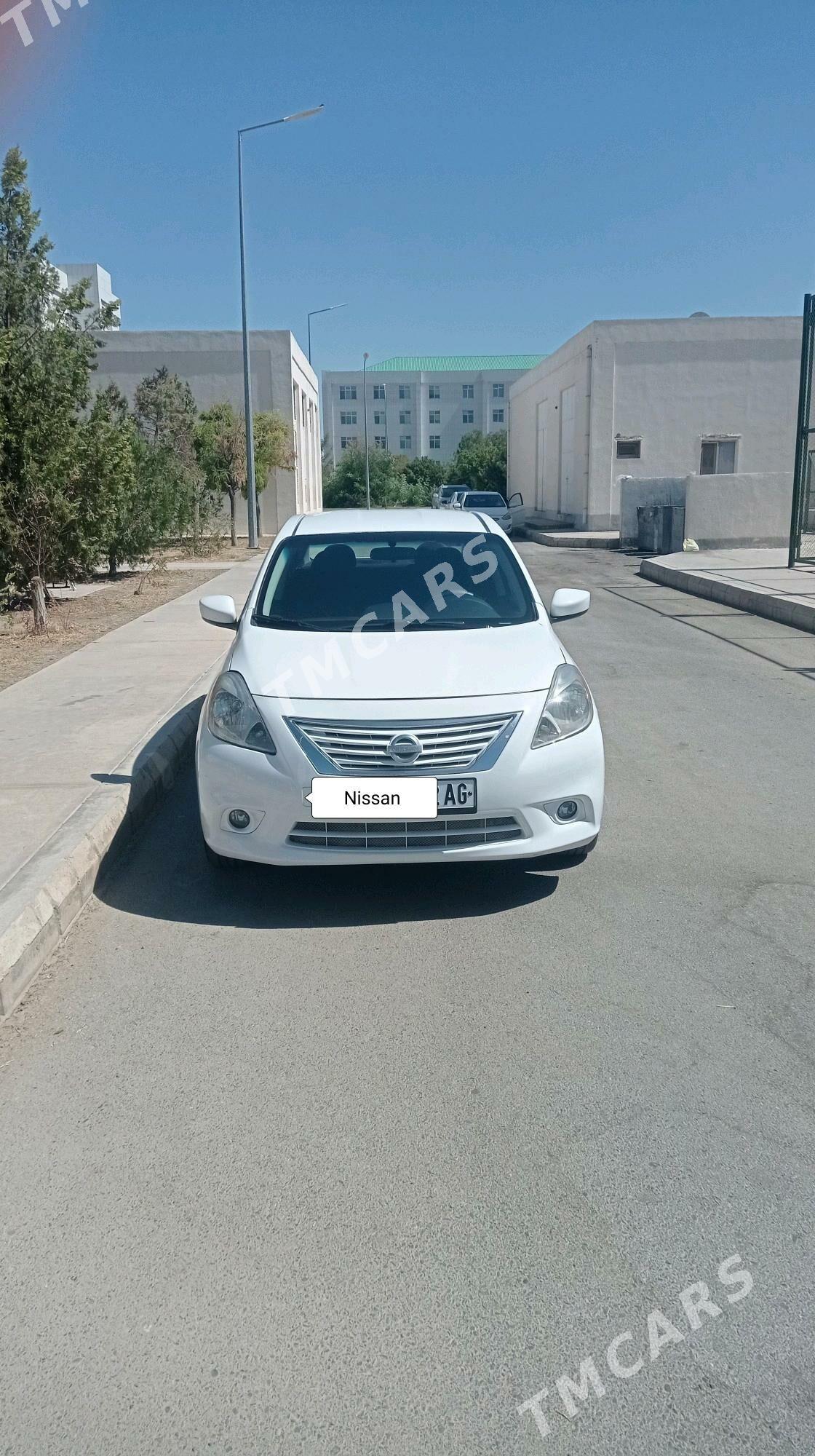 Nissan Versa 2014 - 125 000 TMT - Ашхабад - img 3