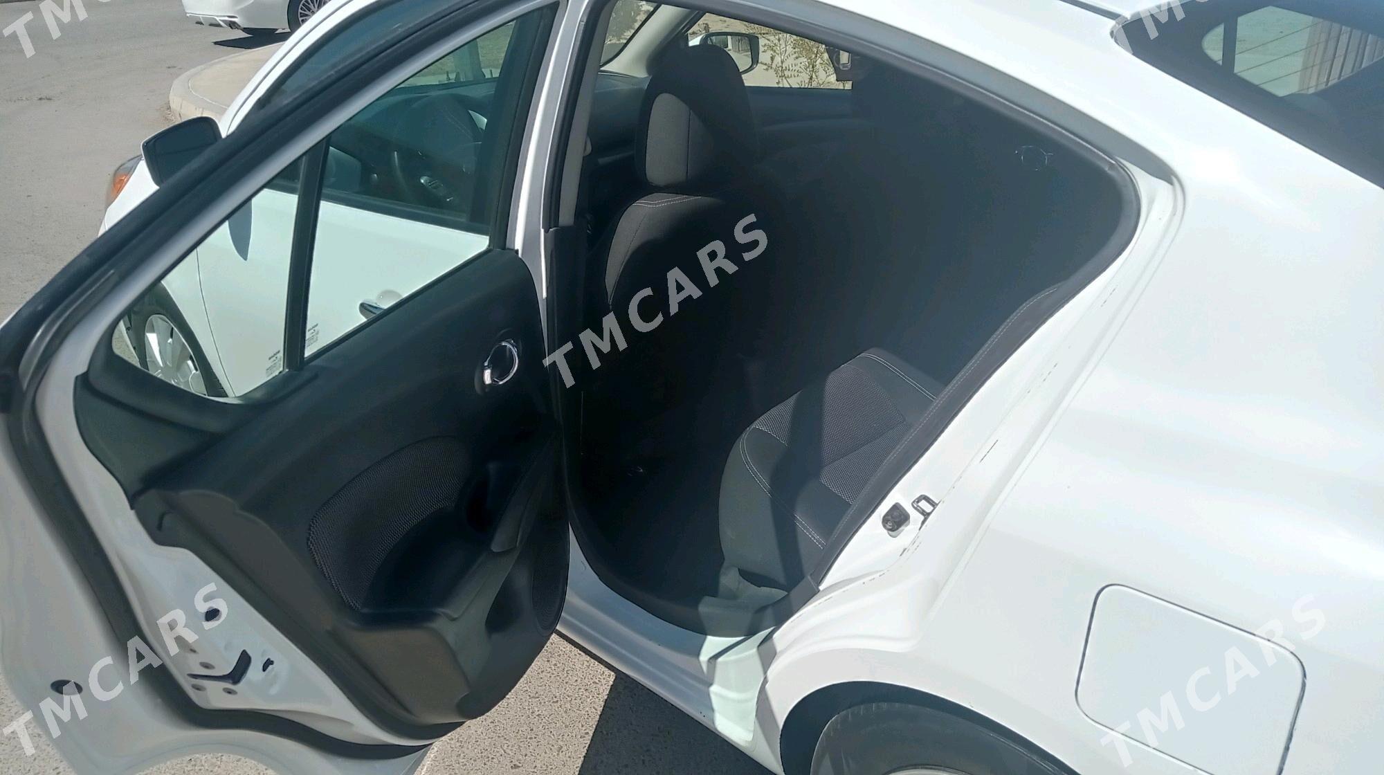 Nissan Versa 2014 - 125 000 TMT - Ашхабад - img 6