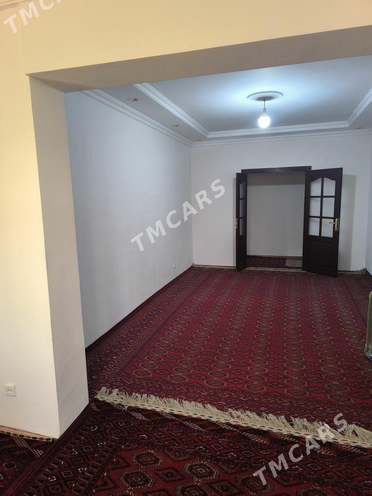 GAUDAN W rysgal bank yany - Гаудан "В" - img 2