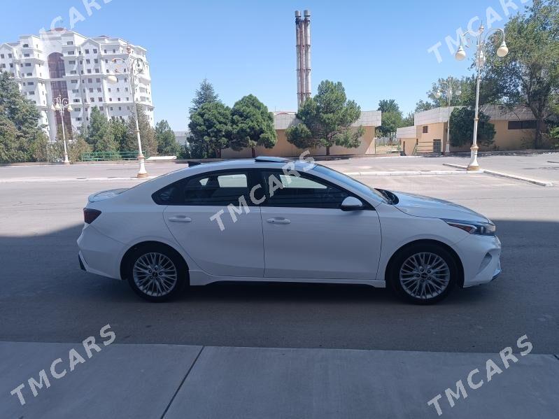 Kia Forte 2022 - 255 000 TMT - Ашхабад - img 5