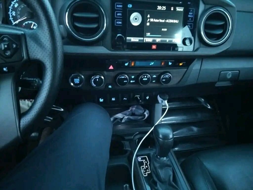 Toyota Tacoma 2017 - 380 000 TMT - Чоганлы - img 5