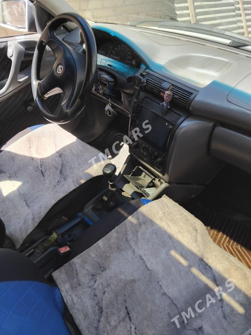 Opel Astra 1991 - 26 000 TMT - Туркменабат - img 4