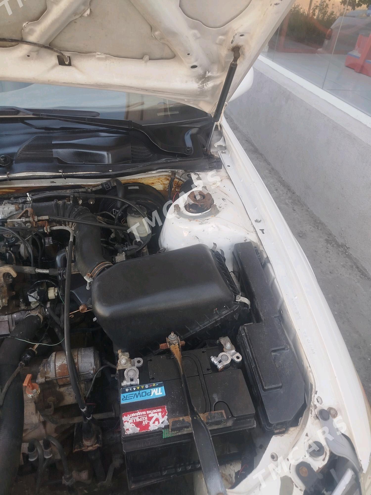 Toyota Camry 2000 - 115 000 TMT - Daşoguz - img 6