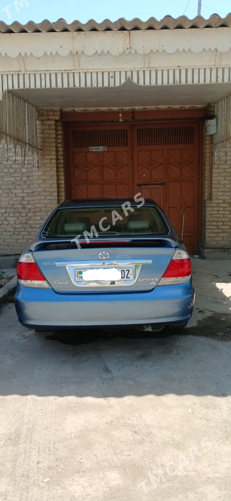 Toyota Camry 2003 - 169 000 TMT - Köneürgenç - img 2