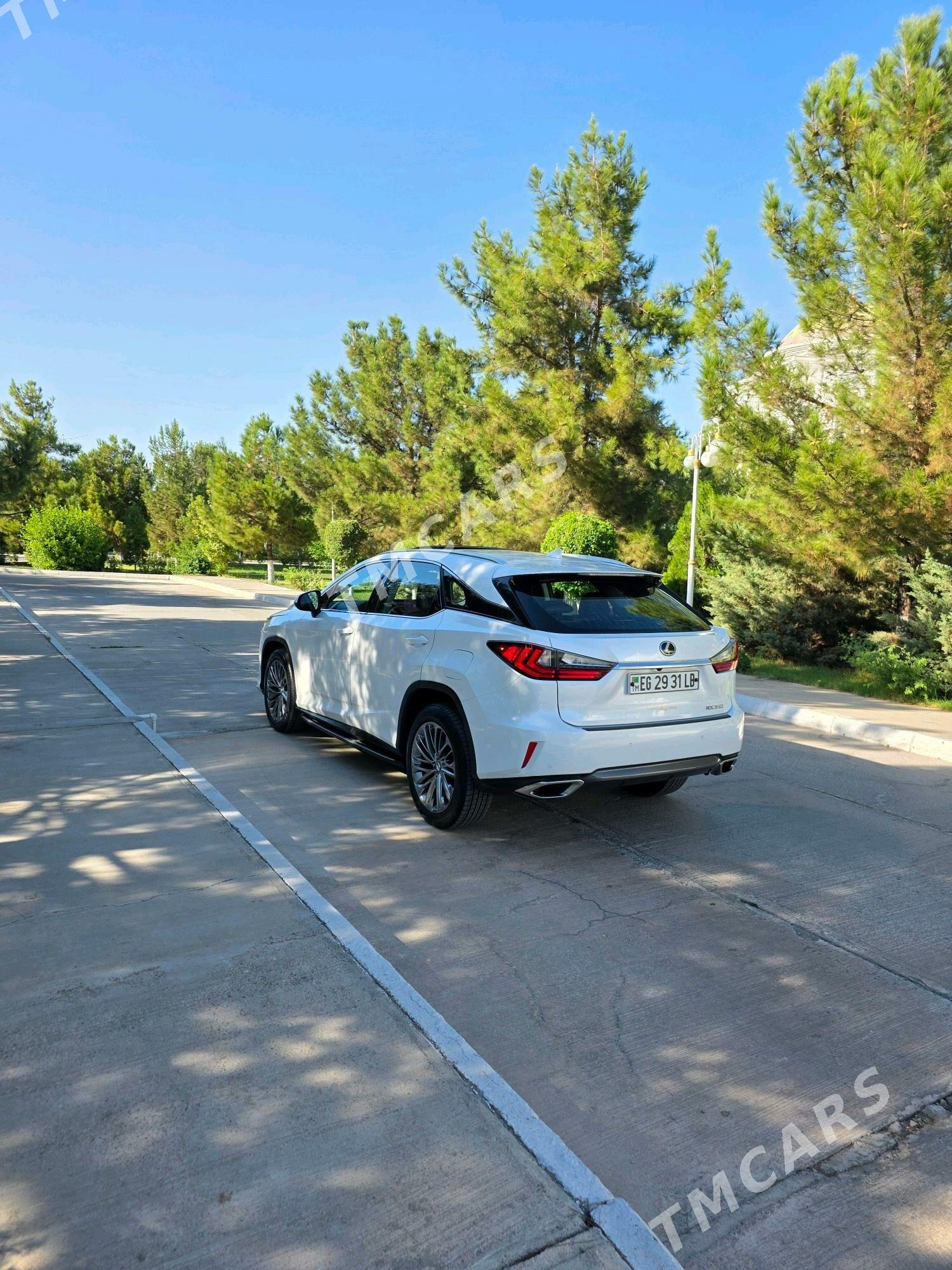 Lexus RX 350 2019 - 500 000 TMT - Çärjew - img 4