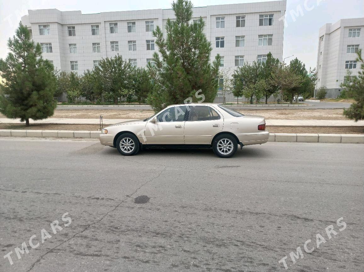 Toyota Camry 1995 - 120 000 TMT - Арзув - img 4