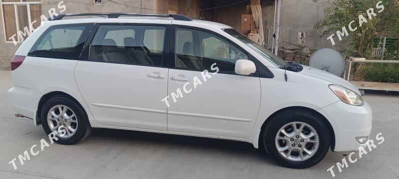Toyota Sienna 2004 - 205 000 TMT - Ашхабад - img 3