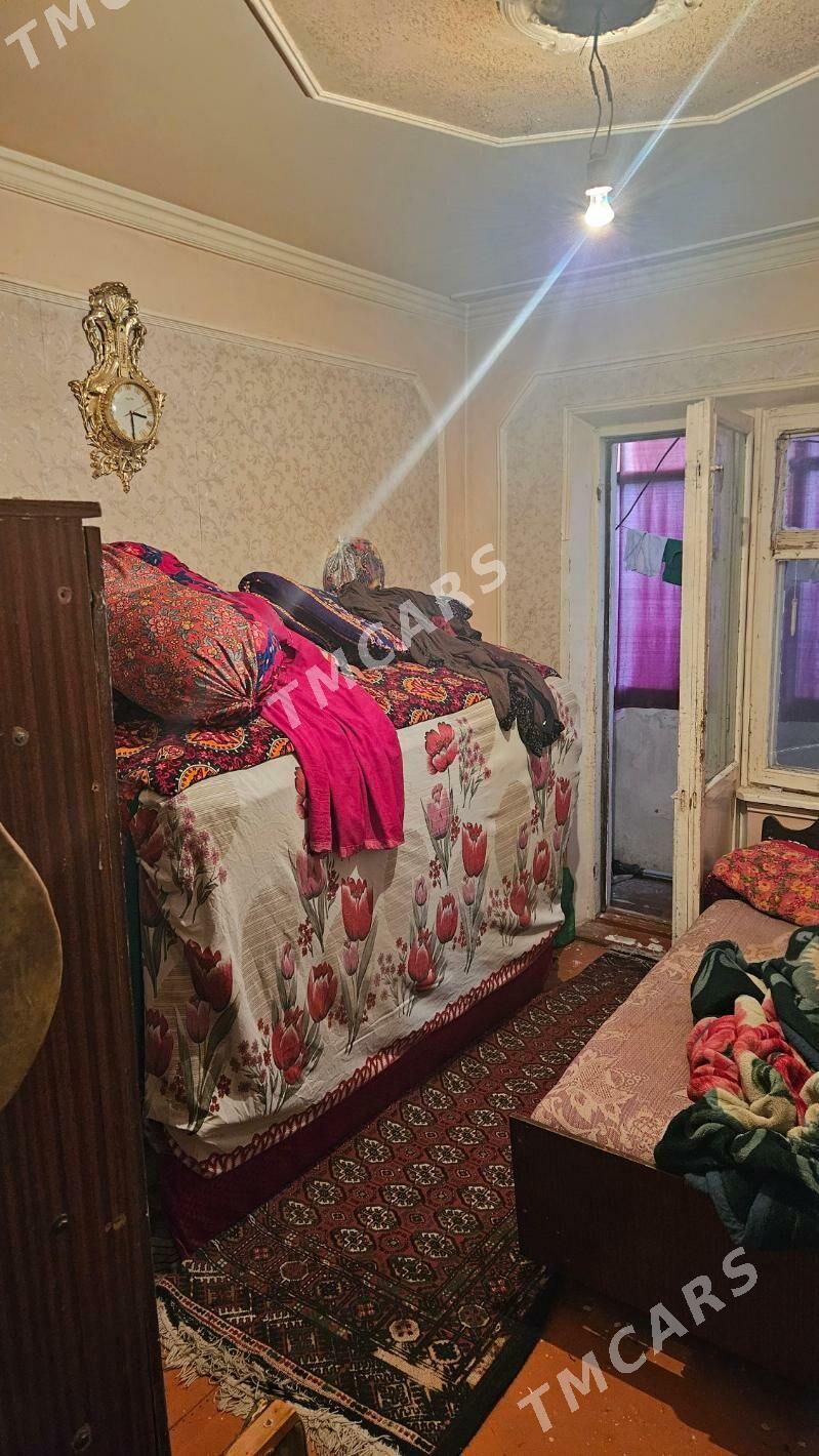 продаю 3ком 2этаж - Türkmenabat - img 2