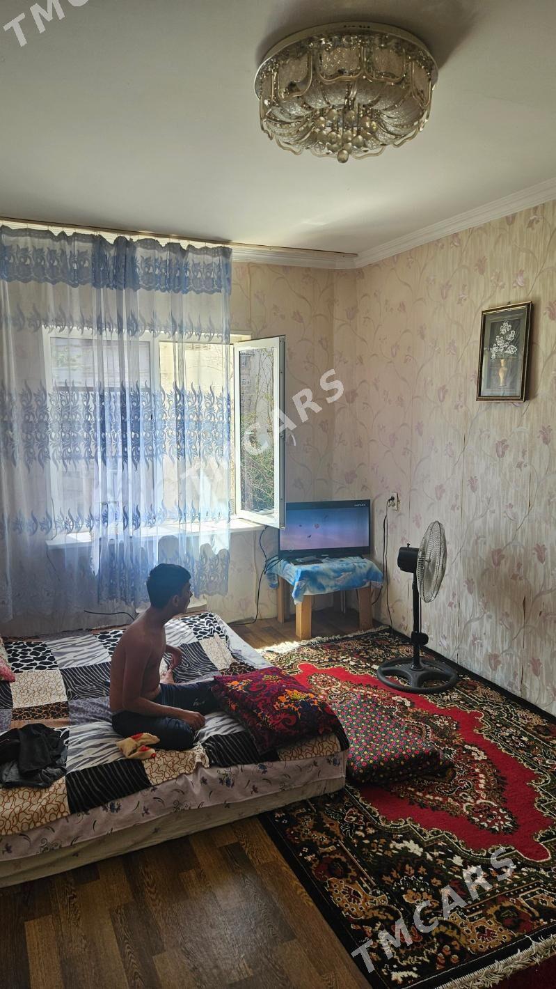 продаю 3ком 2этаж - Türkmenabat - img 9