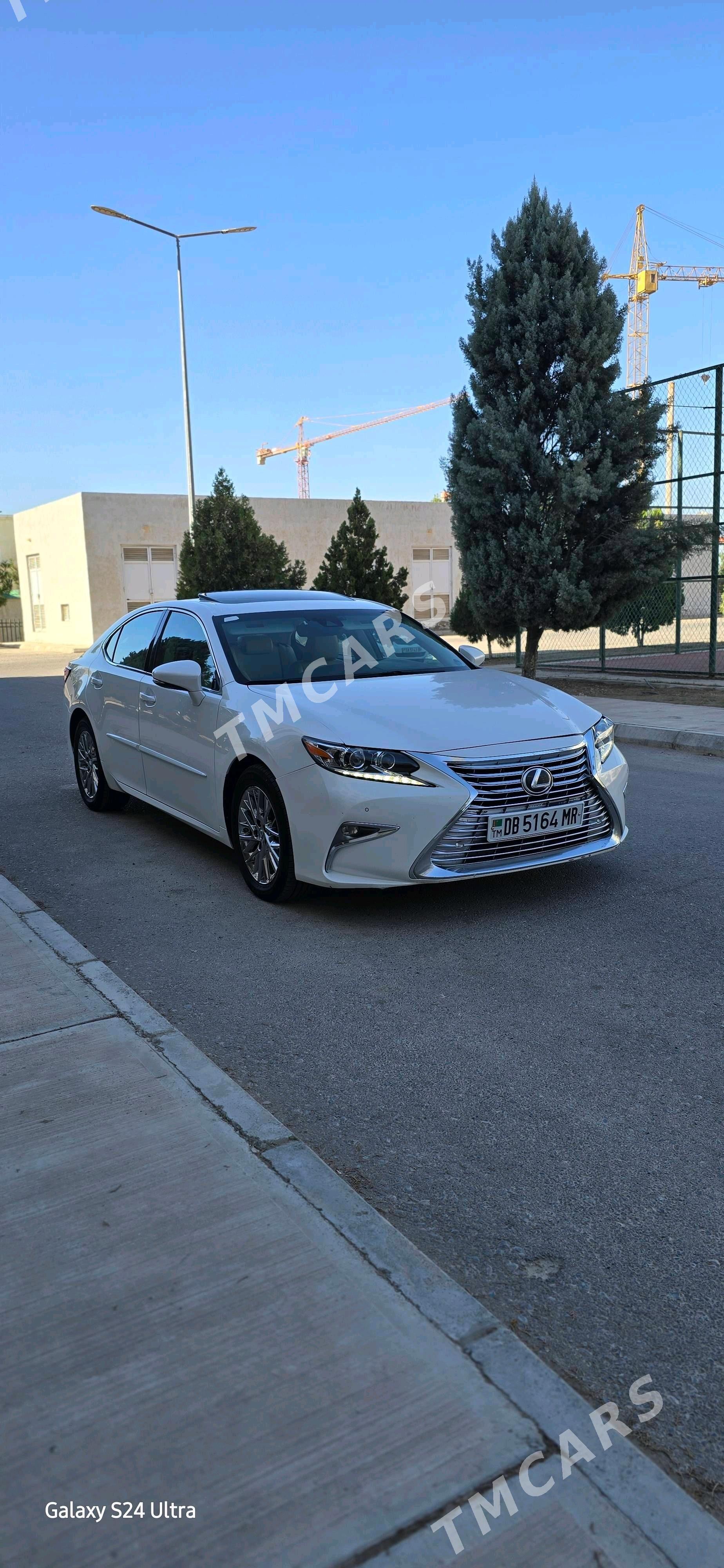 Lexus ES 350 2017 - 380 000 TMT - Мары - img 9