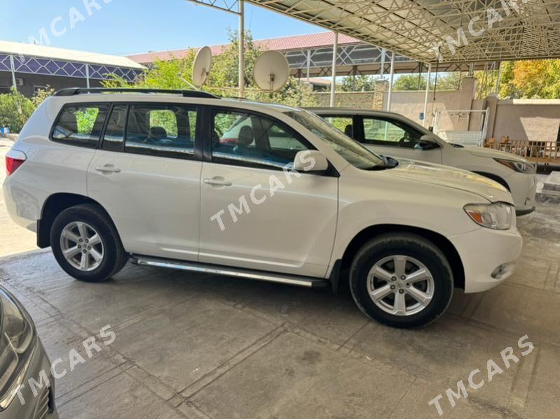 Toyota Highlander 2010 - 260 000 TMT - Байрамали - img 3