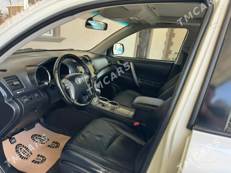 Toyota Highlander 2010 - 260 000 TMT - Байрамали - img 6