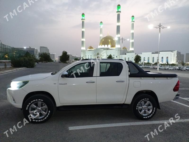 Toyota Hilux 2020 - 500 000 TMT - Ашхабад - img 3