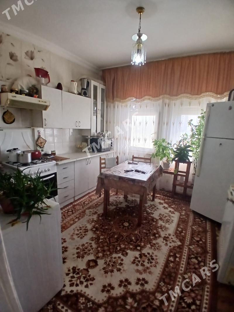 Мир6 2ком 9/4этаж - Aşgabat - img 2