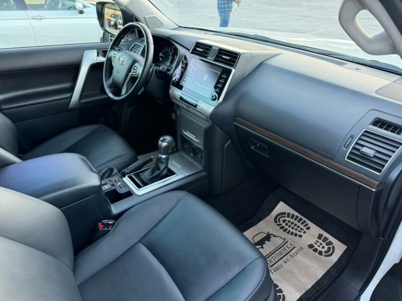 Toyota Land Cruiser Prado 2023 - 1 068 000 TMT - Ашхабад - img 9