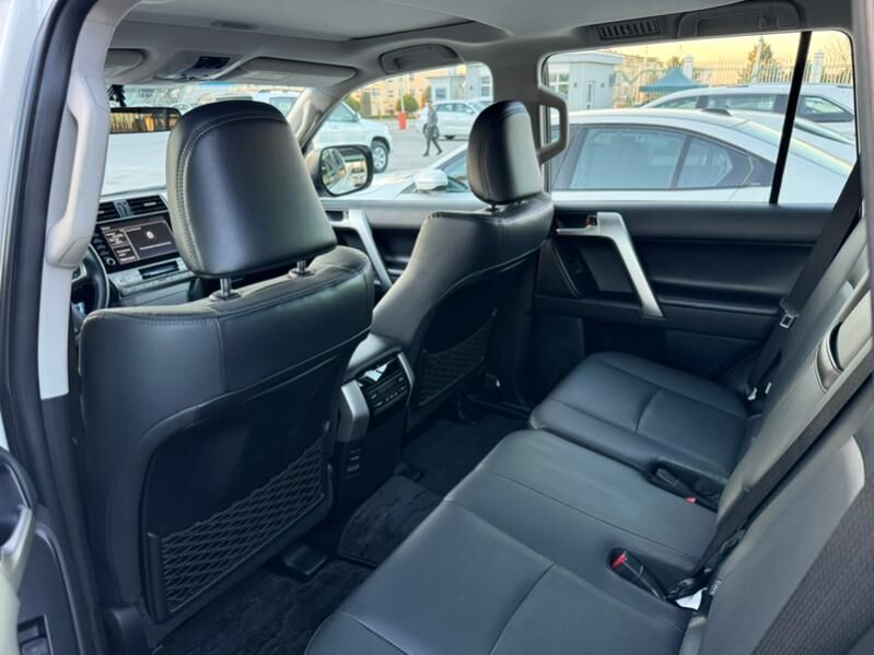 Toyota Land Cruiser Prado 2023 - 1 068 000 TMT - Ашхабад - img 8