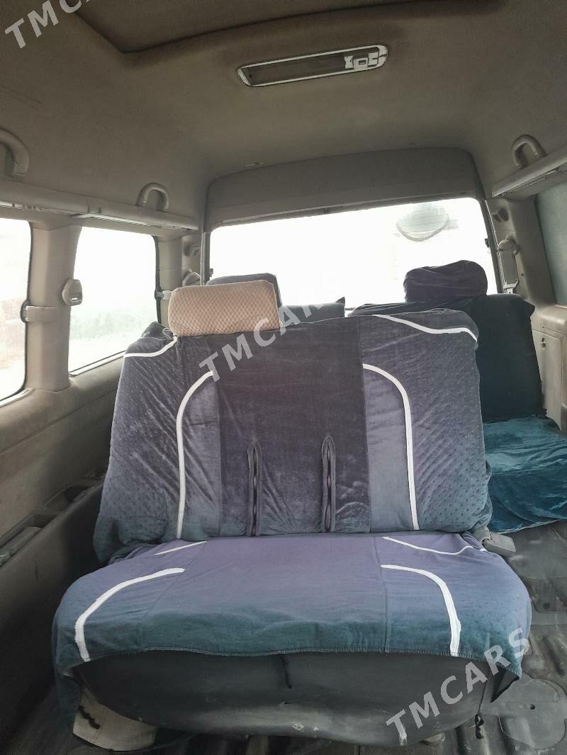 Toyota Town Ace 1993 - 20 000 TMT - Этрек - img 6