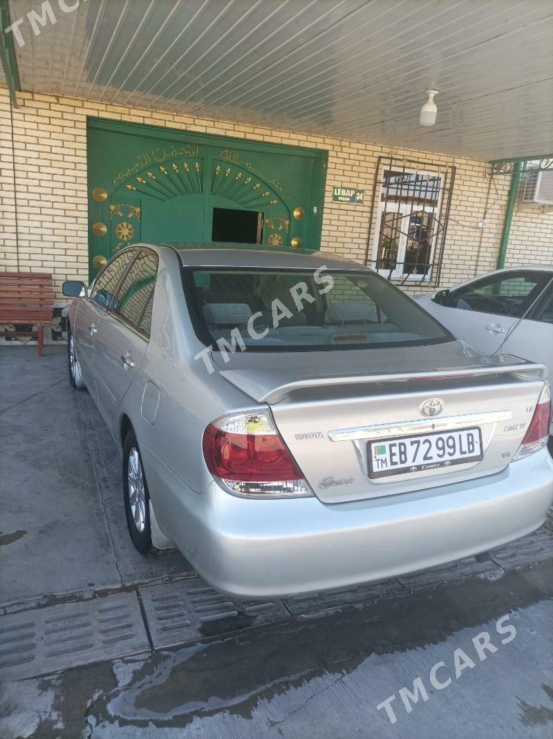 Toyota Camry 2003 - 195 000 TMT - Дянев - img 3