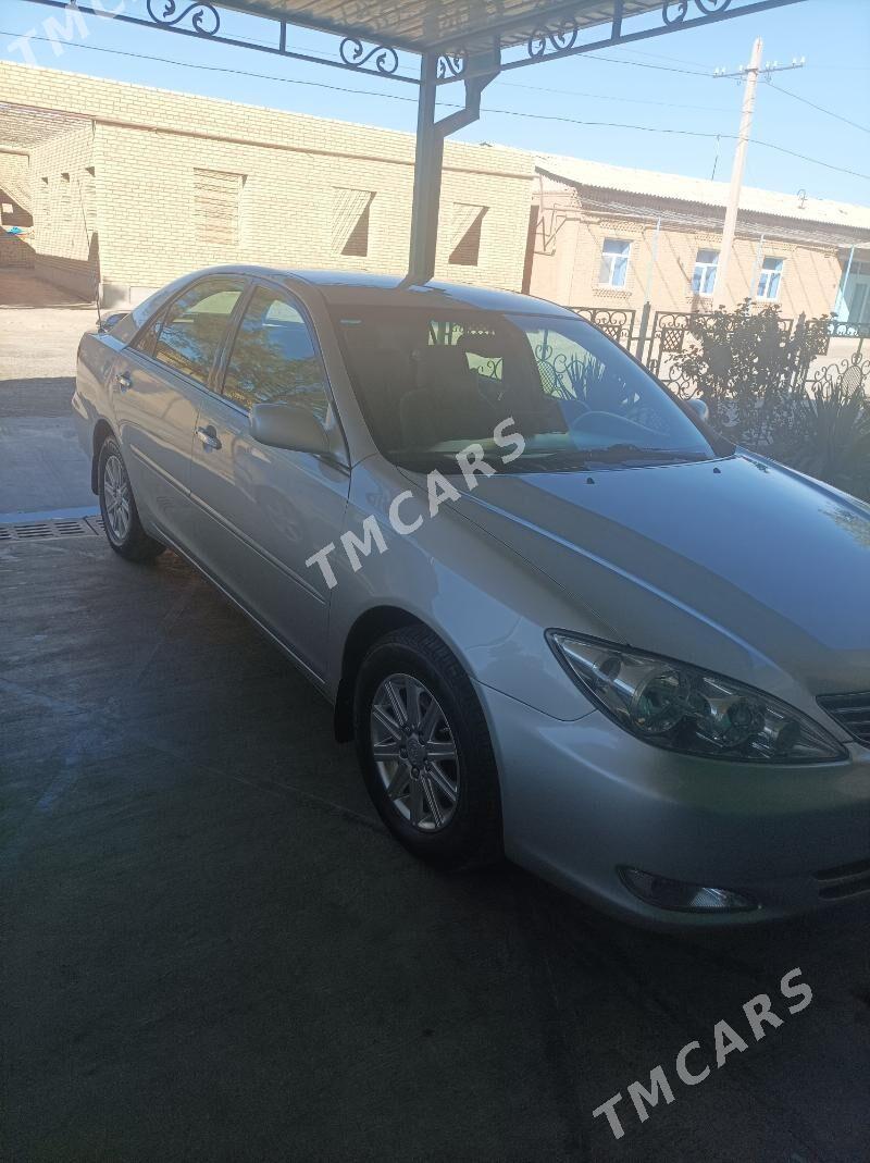 Toyota Camry 2003 - 195 000 TMT - Дянев - img 5