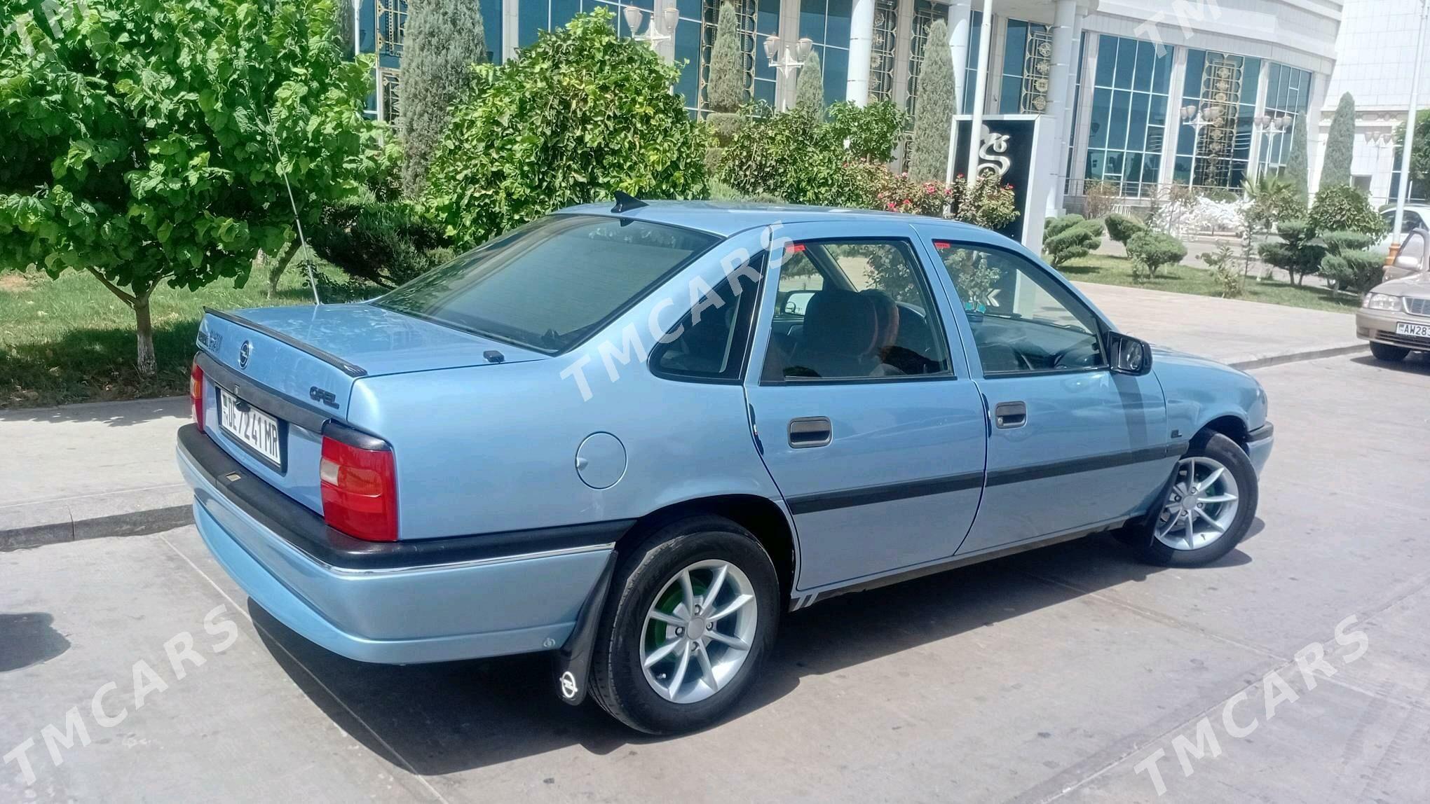 Opel Vectra 1992 - 44 000 TMT - Mary - img 4