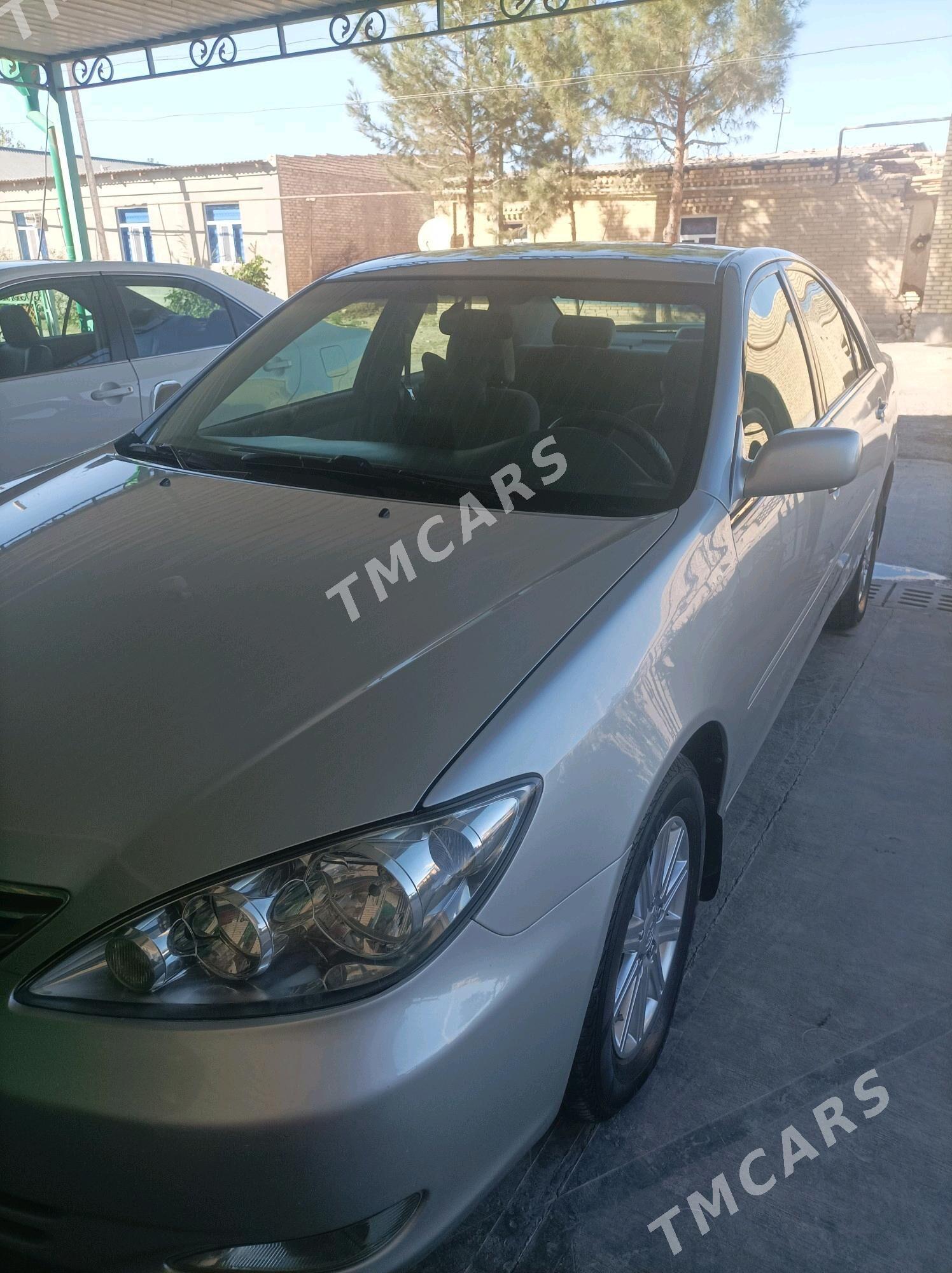 Toyota Camry 2003 - 195 000 TMT - Дянев - img 9