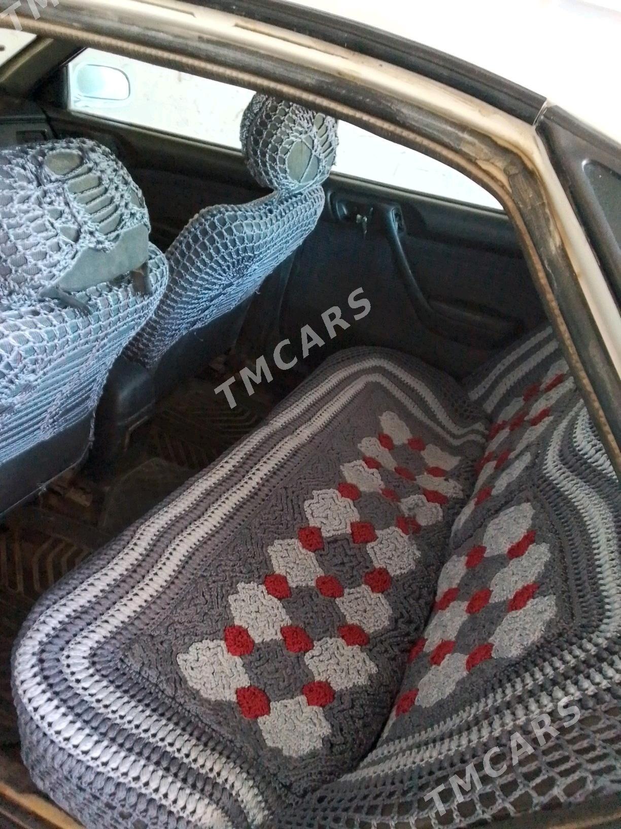 Toyota Carina 1995 - 45 000 TMT - Акдепе - img 5