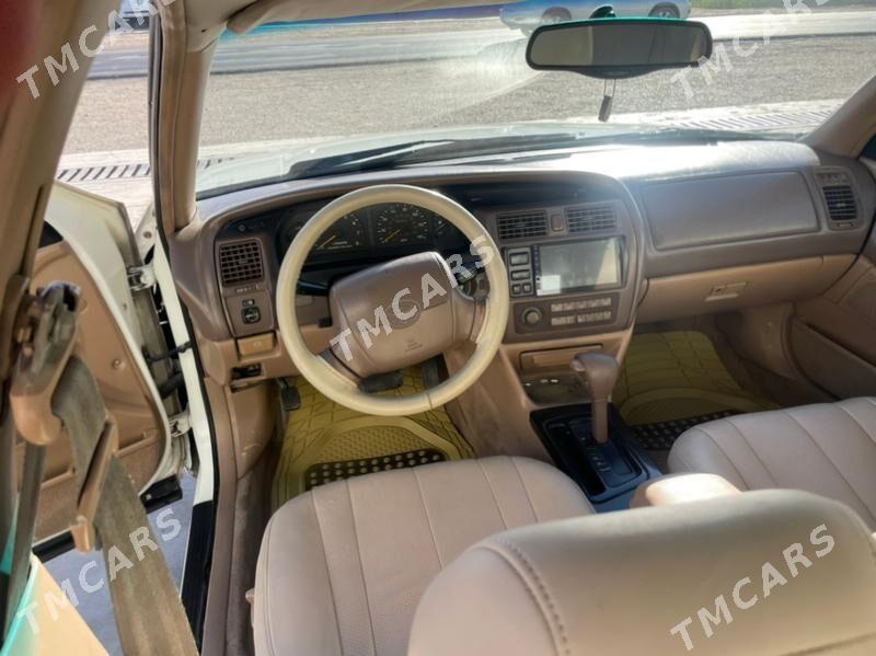 Toyota Avalon 1997 - 138 000 TMT - Мары - img 5