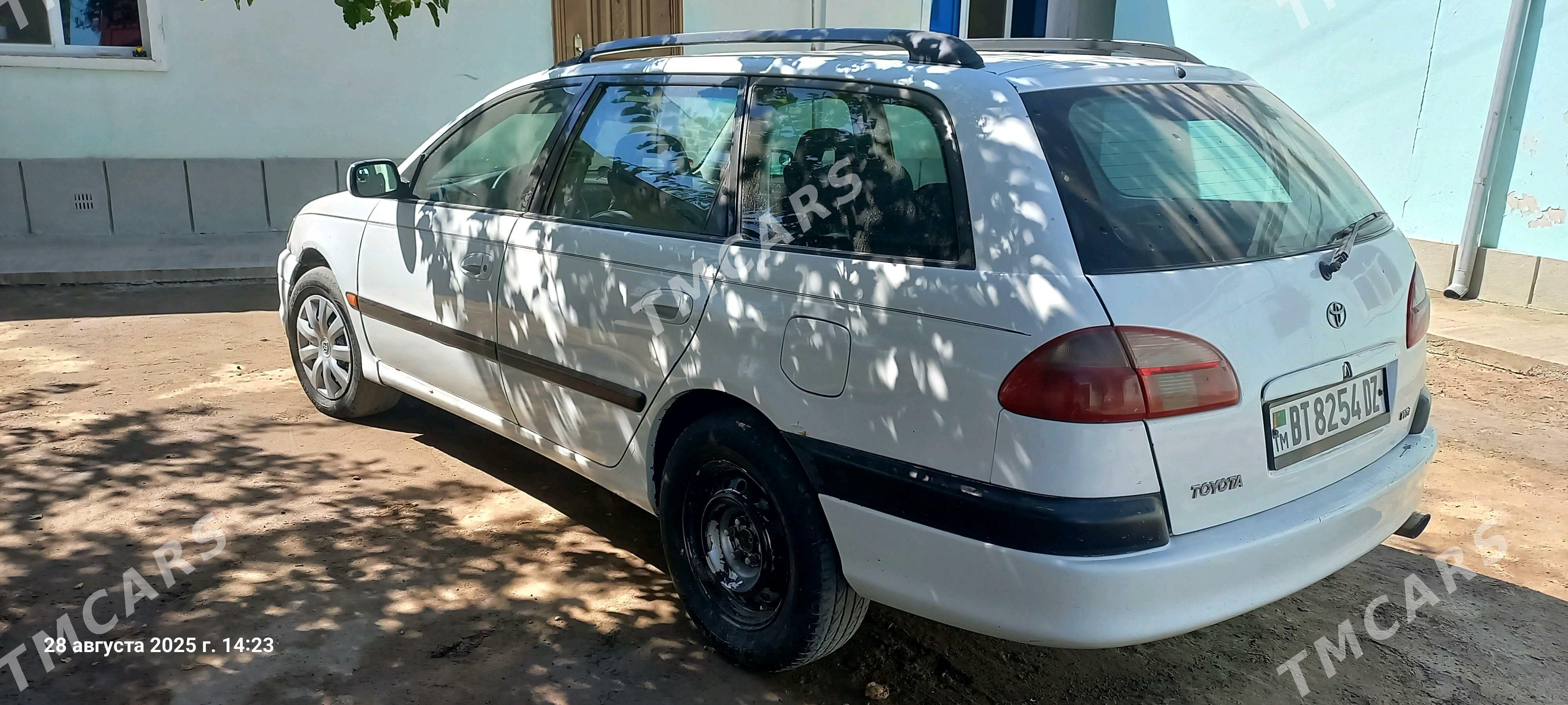 Toyota Avensis 2001 - 79 000 TMT - Дашогуз - img 6