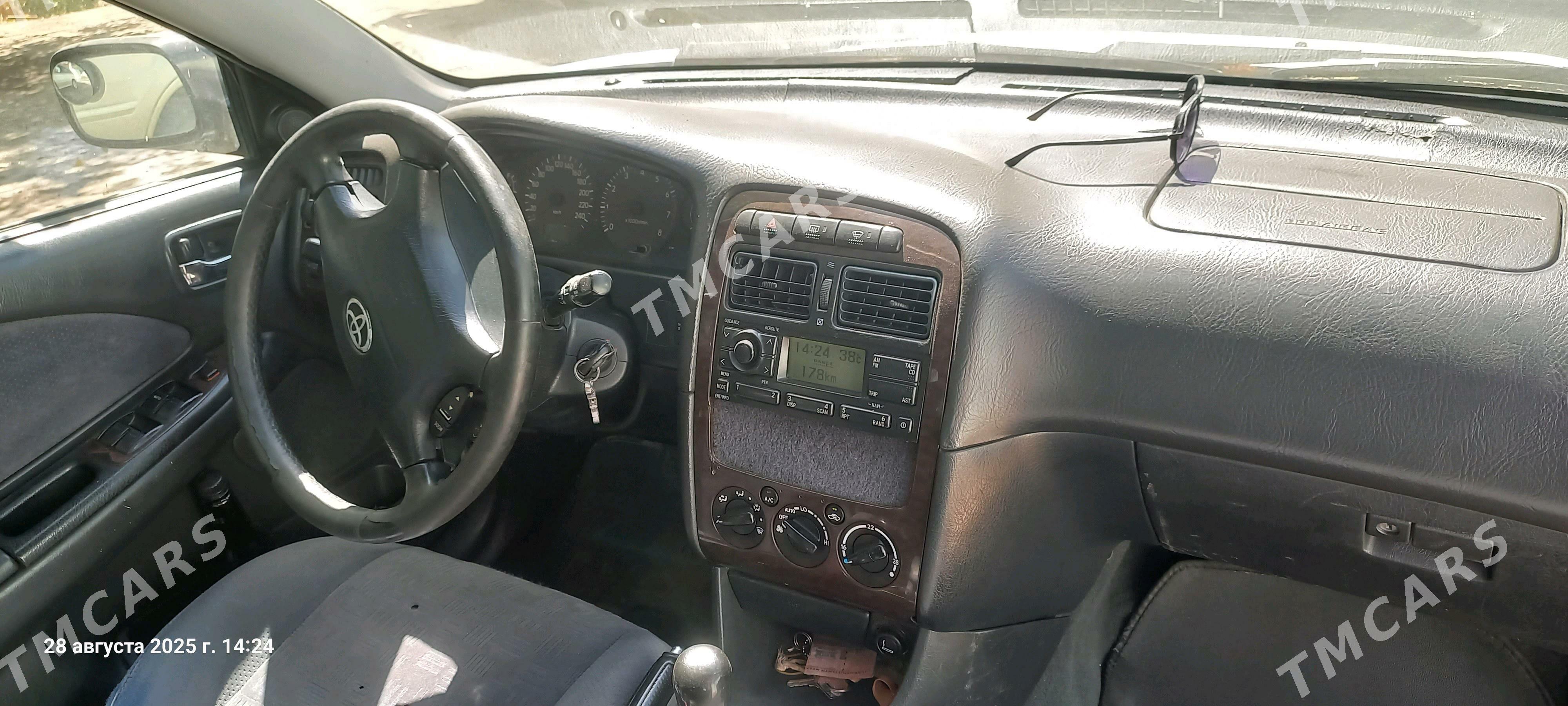 Toyota Avensis 2001 - 79 000 TMT - Дашогуз - img 5