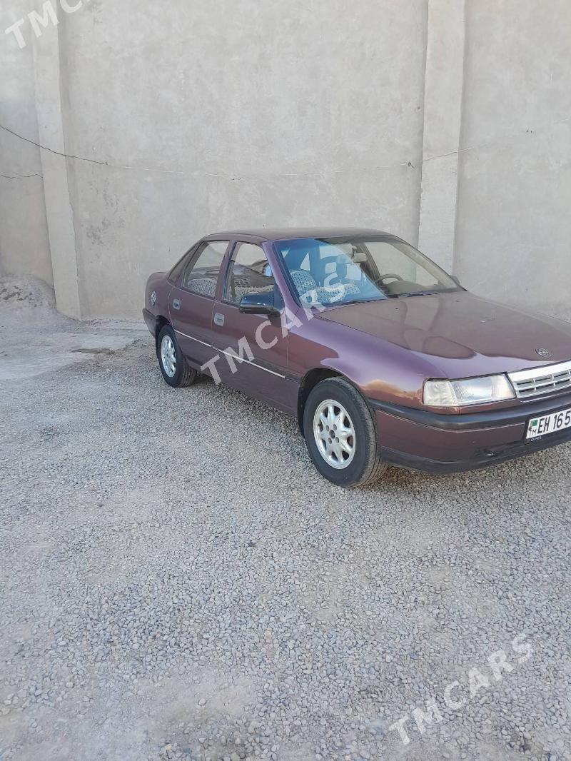 Opel Vectra 1990 - 20 000 TMT - Mary - img 5