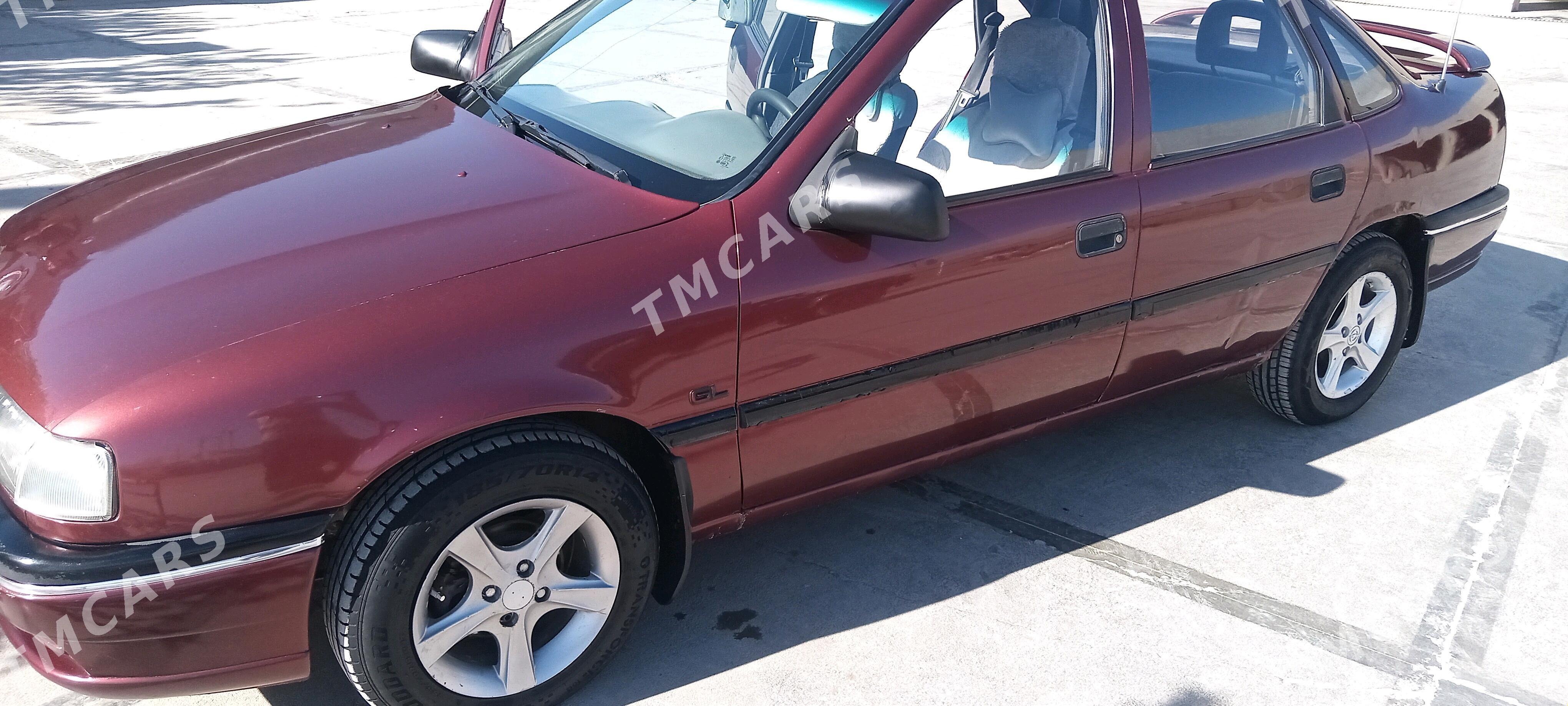 Opel Vectra 1993 - 40 000 TMT - Mary - img 5