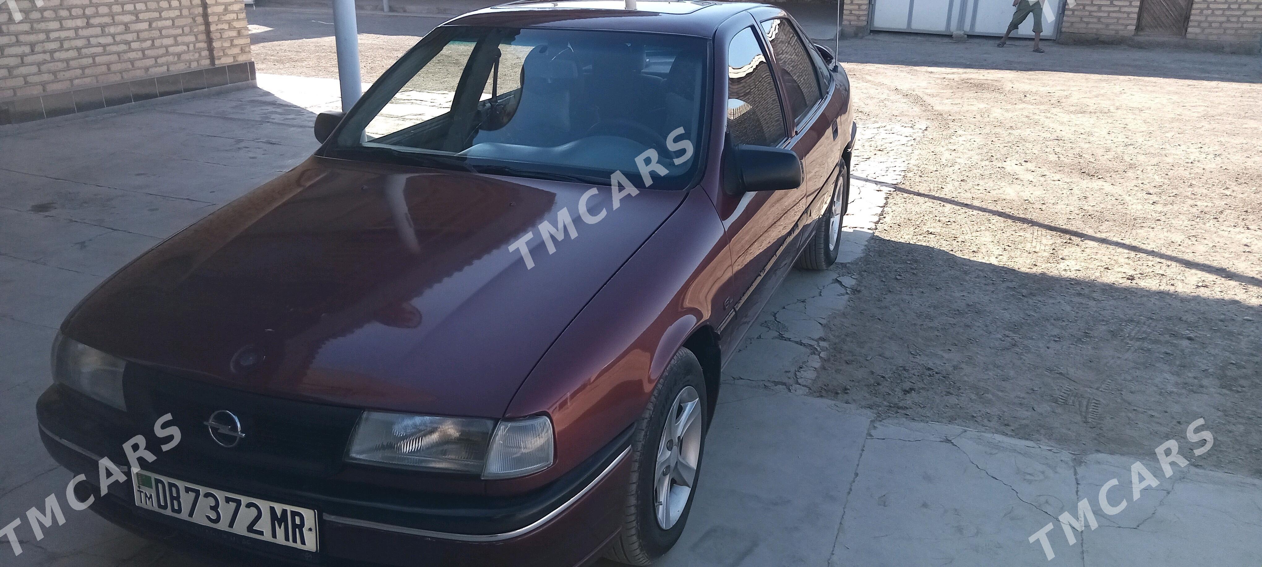 Opel Vectra 1993 - 40 000 TMT - Mary - img 4