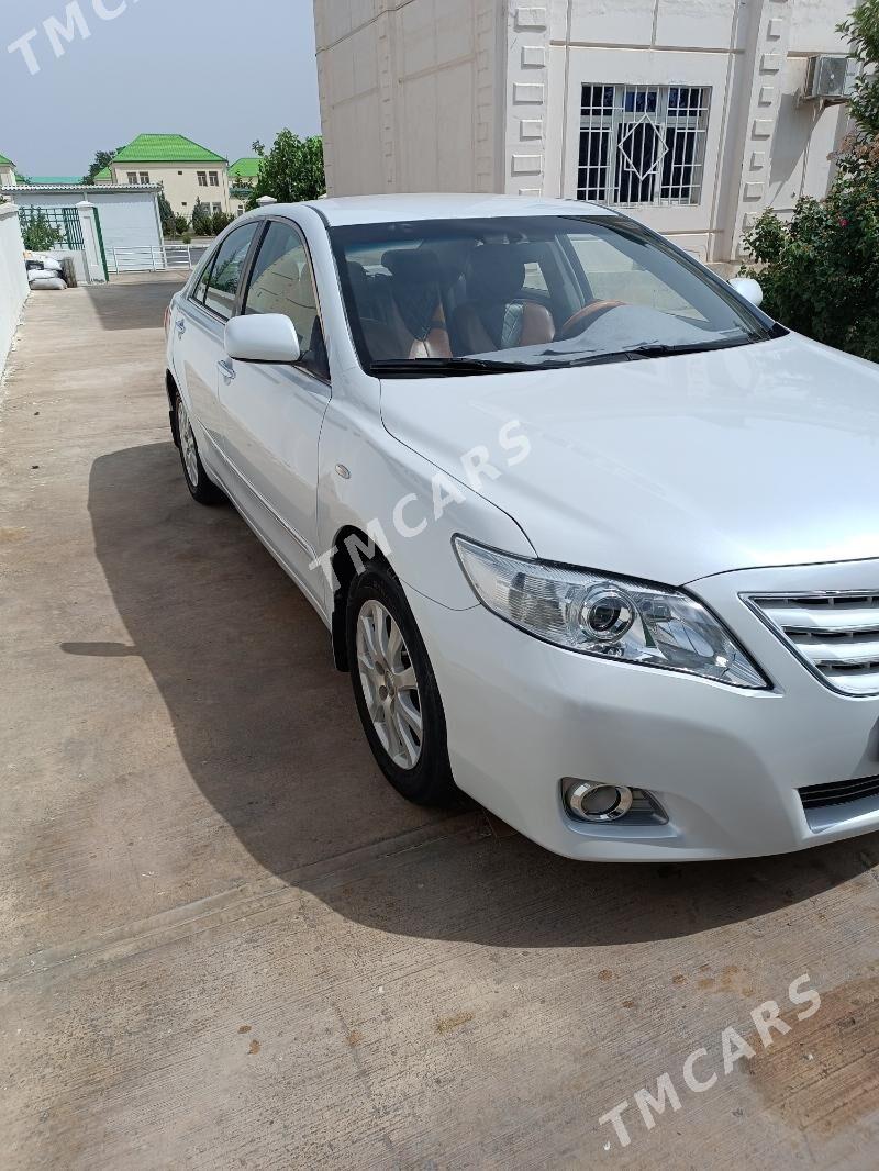 Toyota Camry 2010 - 150 000 TMT - Ашхабад - img 2
