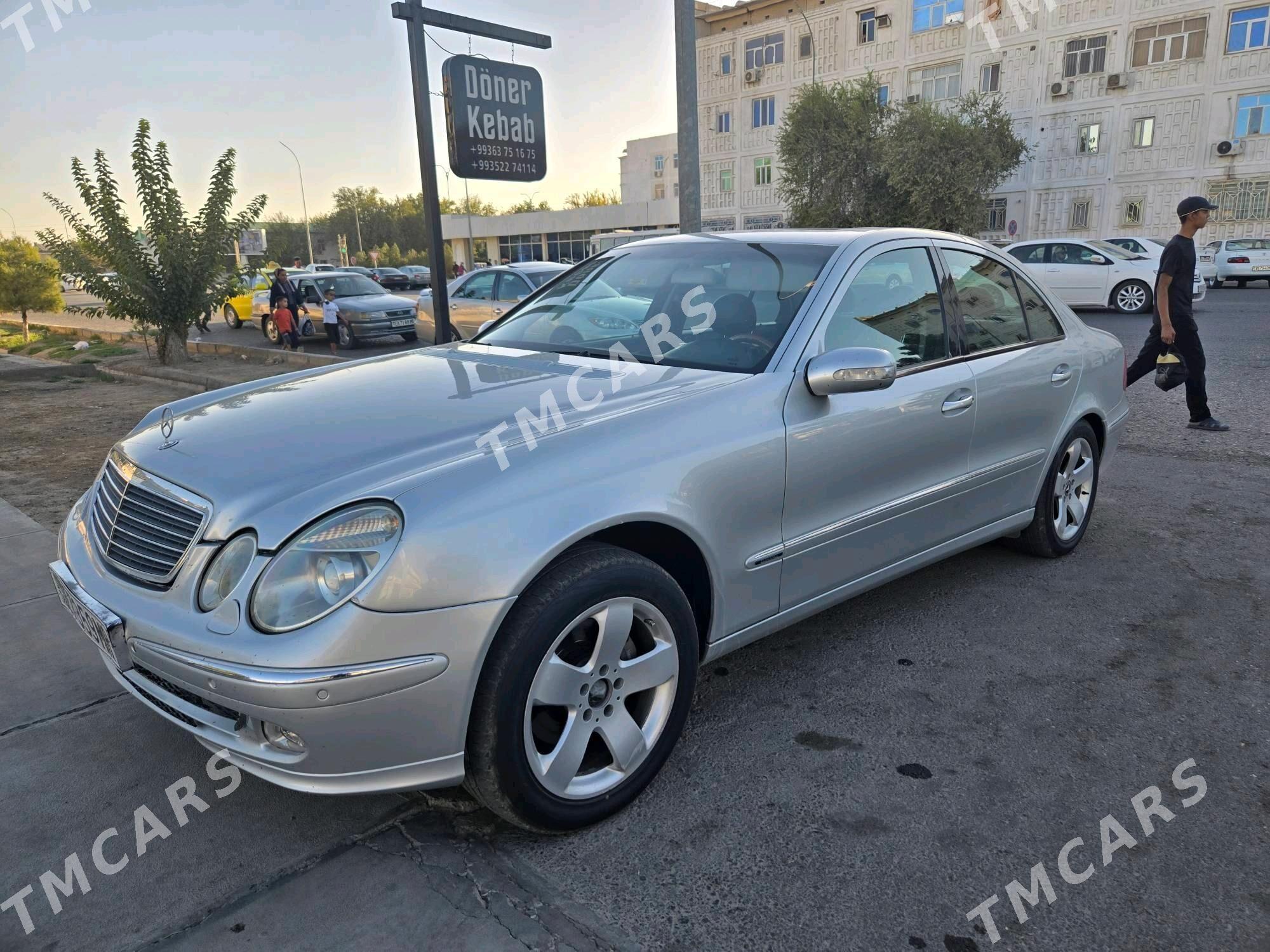 Mercedes-Benz E320 2004 - 100 000 TMT - Мары - img 3