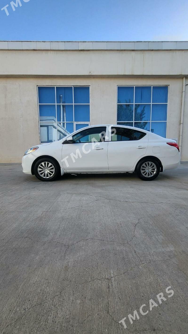 Nissan Versa 2013 - 123 000 TMT - Ашхабад - img 4