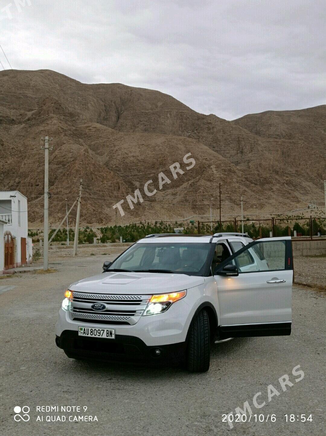 Ford Explorer 2011 - 270 000 TMT - Balkanabat - img 8
