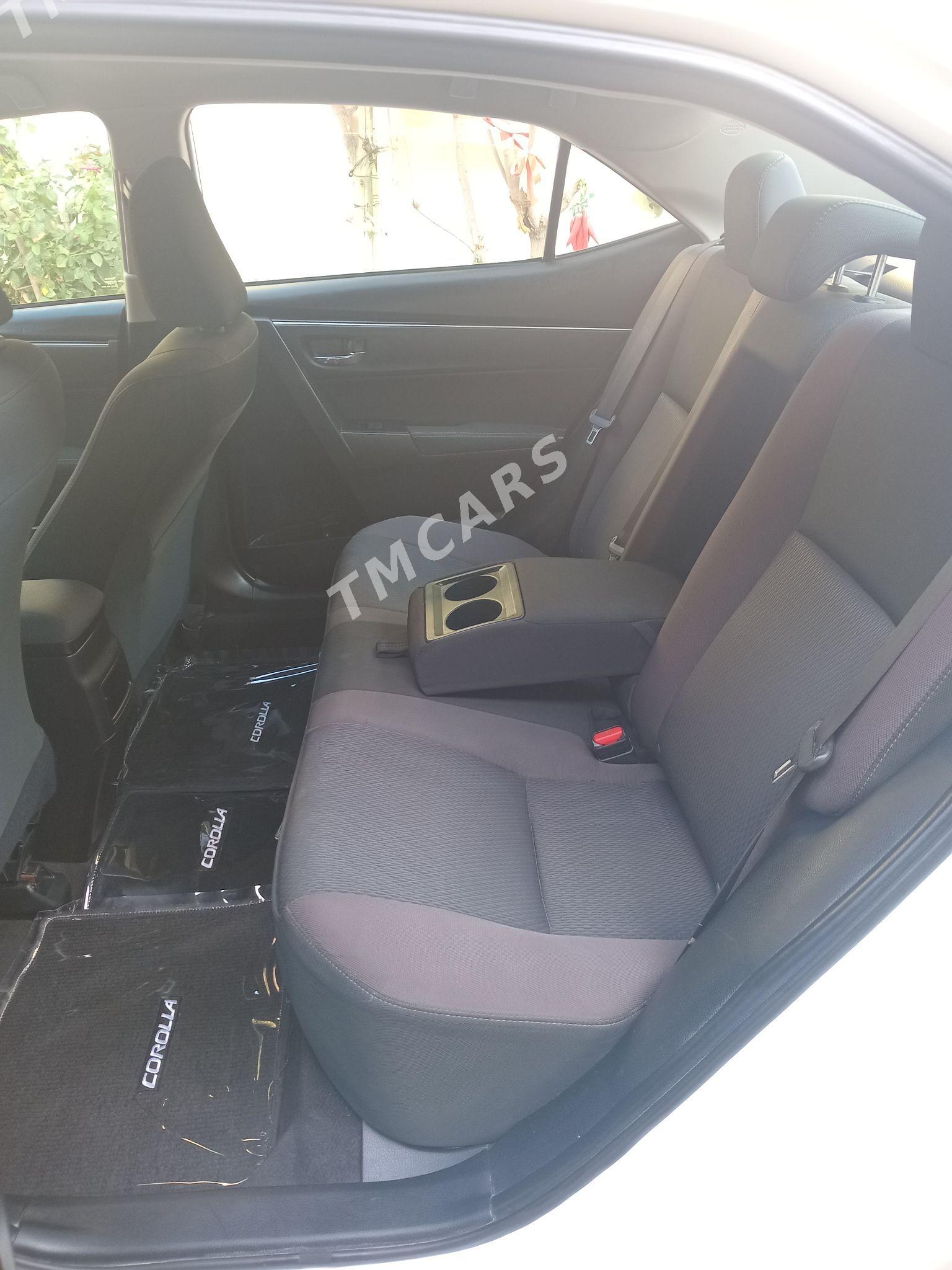 Toyota Corolla 2018 - 210 000 TMT - Aşgabat - img 6