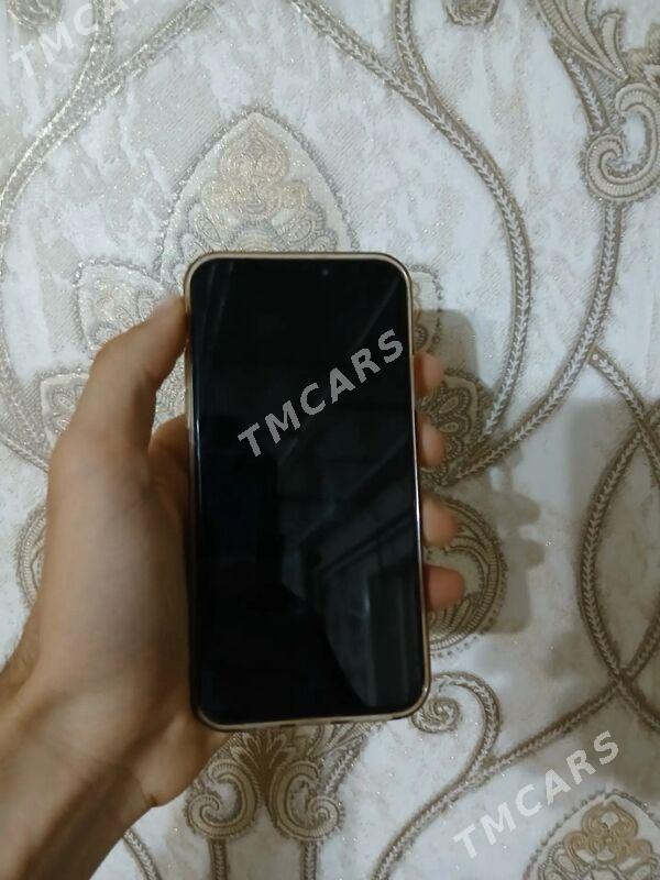 iPhone 16 pro - Туркменабат - img 3