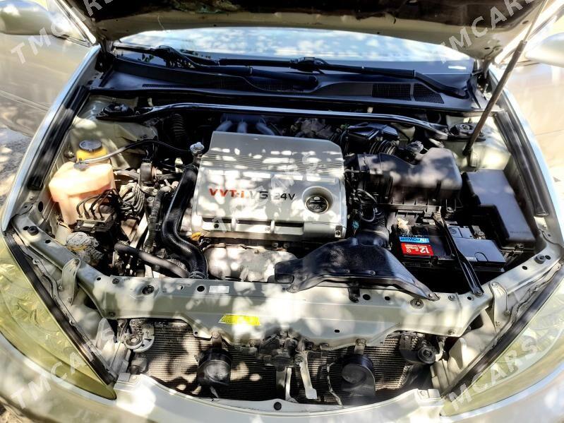 Toyota Camry 2004 - 190 000 TMT - 11 мкр - img 6