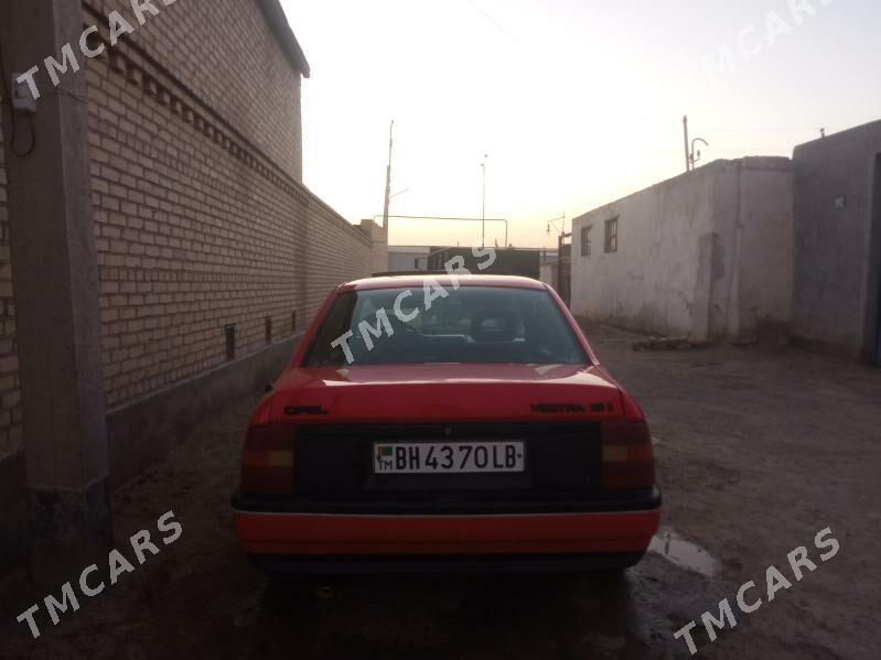 Opel Vectra 1990 - 16 000 TMT - Фарап - img 2