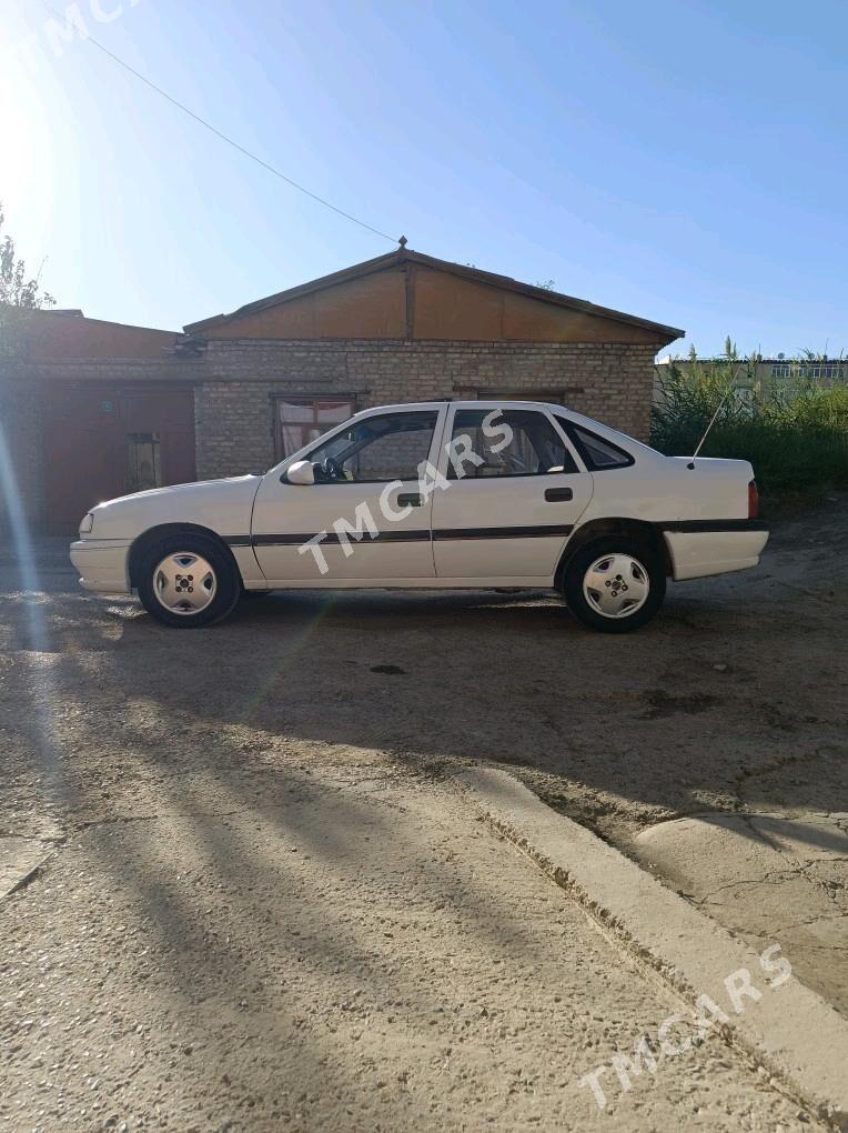 Opel Vectra 1993 - 30 000 TMT - Türkmenabat - img 4