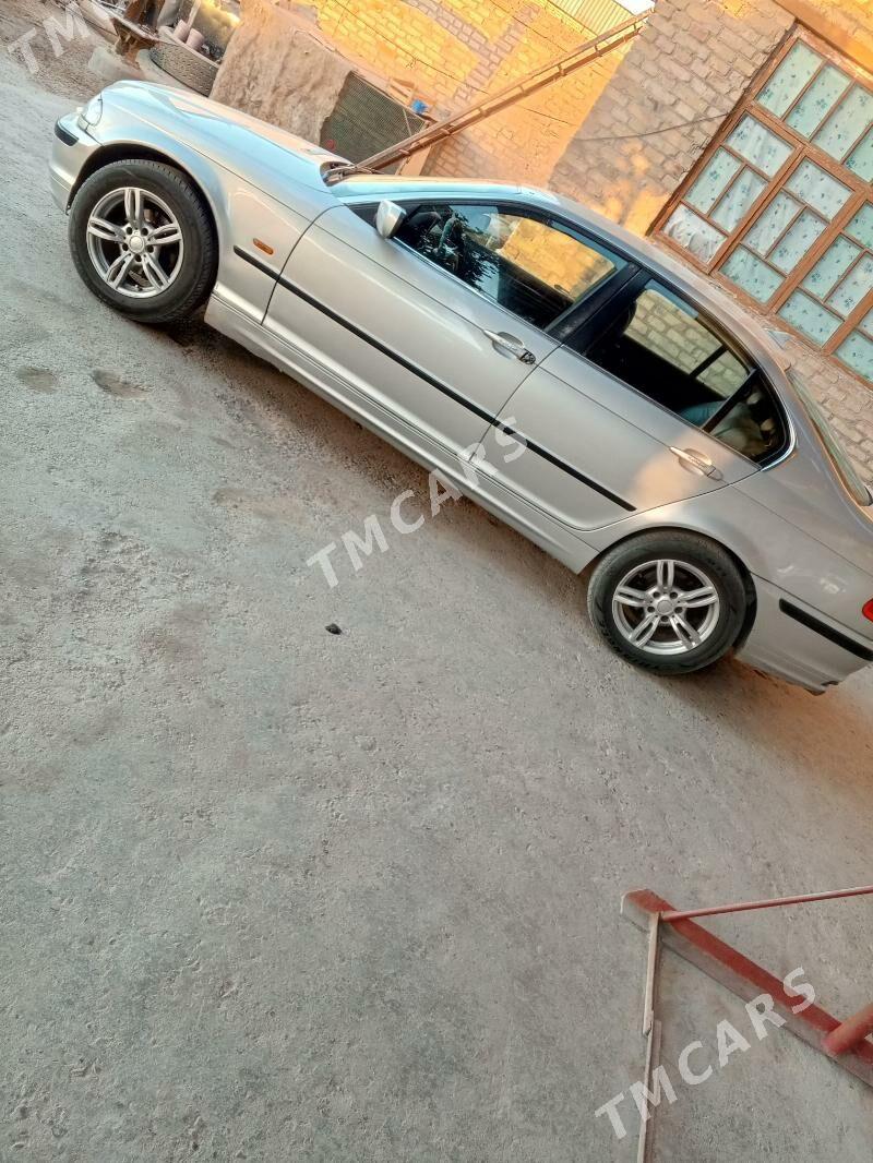 BMW E46 1999 - 60 000 TMT - Сакар - img 2