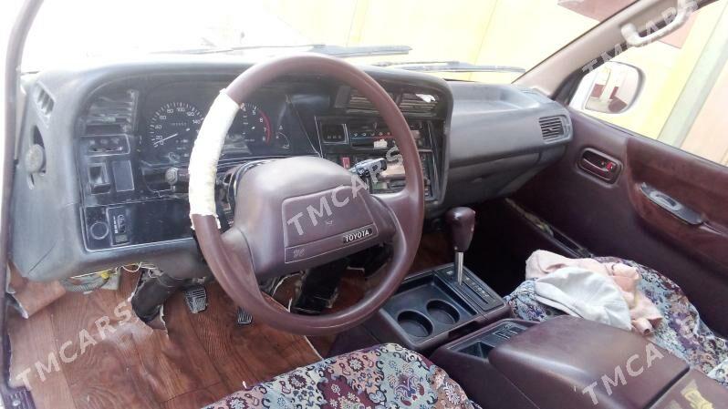 Toyota Hiace 1993 - 90 000 TMT - Балканабат - img 4