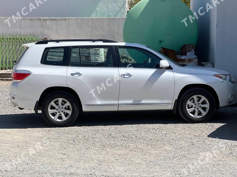 Toyota Highlander 2013 - 360 000 TMT - Aşgabat - img 12
