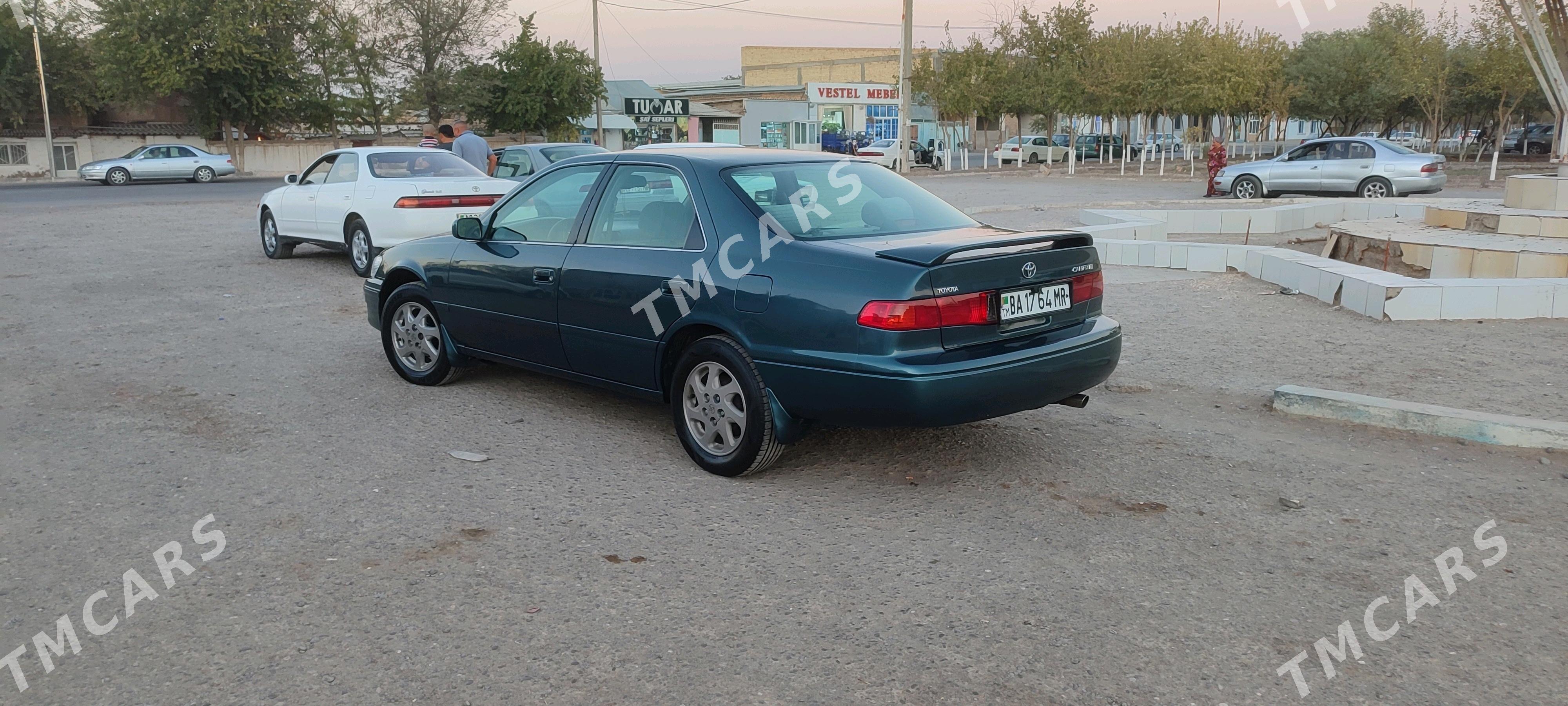 Toyota Camry 2000 - 156 000 TMT - Ýolöten - img 9