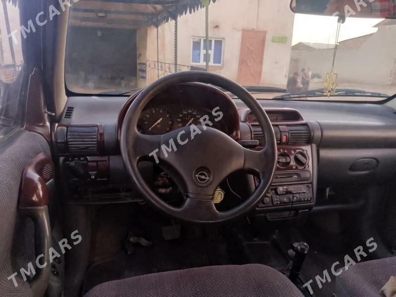 Opel Vita 1996 - 27 000 TMT - Türkmenbaşy etr. - img 2